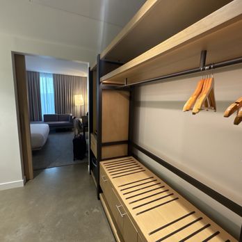 Canopy by Hilton Austin Downtown - Hotels Near Me - Austin, Texas
