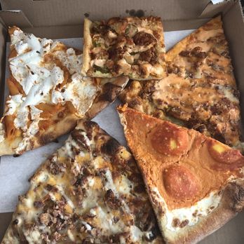 Angela's Pizzeria - Ravioli A la Vodka Slice Pizza, ziti slice Chicken Bacon Ranch - Pizza Near Me - Islip, New York