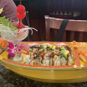 Hinata Hibachi & Sushi - Japanese Near Me - Fairfield, California