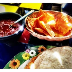 Mexicali Rose - Fajita and chips w/ salsa