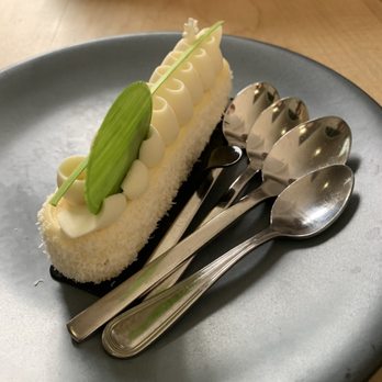 Bachour - Coconut Cheesecake - very good - Bakeries Near Me - Coral Gables, Florida Bachour - Coconut Cheesecake - very good - Bakeries Near Me - Coral Gables, Florida