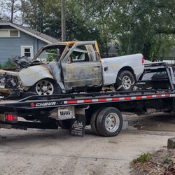 Lifa buys junk cars - We buy junk cars for cash, junk cars for cash, car buyers, Call or text us 813-850-2002. Compramos carros viejos, compramos carros de jonke.