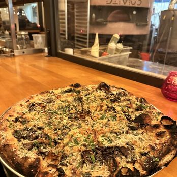 Dimo's Apizza - The best thing in their (or any) menu: the Wild Mushroom pizza! - Pizza Near Me - Portland, Oregon