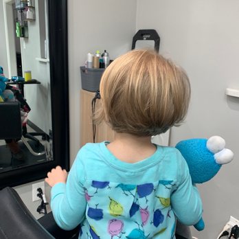 JL Salon Studio - This little cutie loves her short hair! - Hair Salons Near Me - Sherwood, Arkansas JL Salon Studio - This little cutie loves her short hair! - Hair Salons Near Me - Sherwood, Arkansas