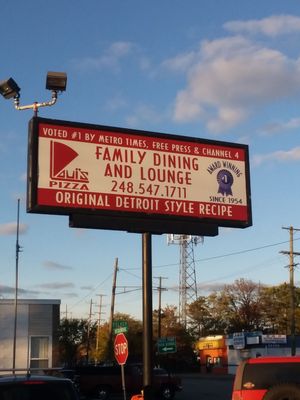 LOUI’S PIZZA - 301 Photos & 554 Reviews - 23141 Dequindre Rd, Hazel