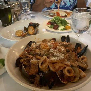 Park Side Restaurant - Seafood Combination Park Side Style - Italian Near Me - Corona, New York