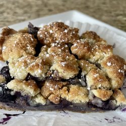 Lucky's Bakehouse & Creamery - Blueberry Thyme square (seasonal)