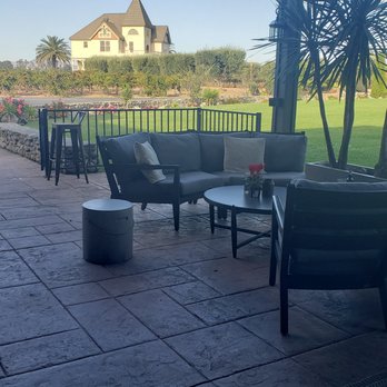 Concannon Vineyard - Outdoor seating - Wine Tasting Room Near Me - Livermore, California Concannon Vineyard - Outdoor seating - Wine Tasting Room Near Me - Livermore, California