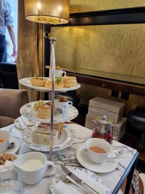 Cameron House by null