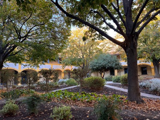 L'espace Van Gogh by null