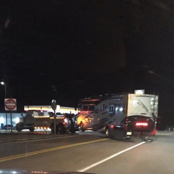 Jackson County Tow Service - Towing Near Me - Blue Springs, Missouri