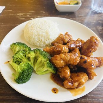 Non La - The general - Asian Fusion Near Me - Covington, Louisiana