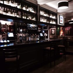 Montpellier Wine Bar and Restaurant - Bar area