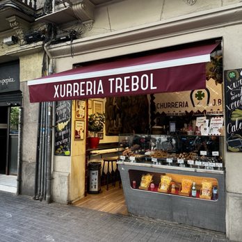Xurreria Trebol - Storefront - Desserts Near Me - Barcelona, B Xurreria Trebol - Storefront - Desserts Near Me - Barcelona, B