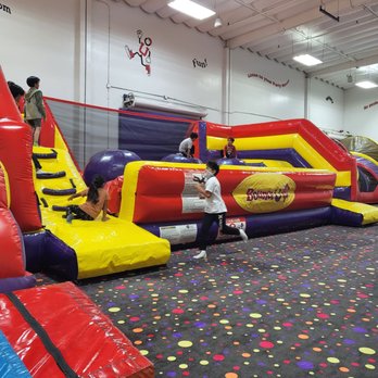 BounceU Orange - A great variety of bouncers - Kids Activities Near Me - Orange, California