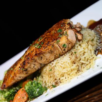The Yard Haledon - a plate of chicken and rice - Sports Bars Near Me - Haledon, New Jersey The Yard Haledon - a plate of chicken and rice - Sports Bars Near Me - Haledon, New Jersey