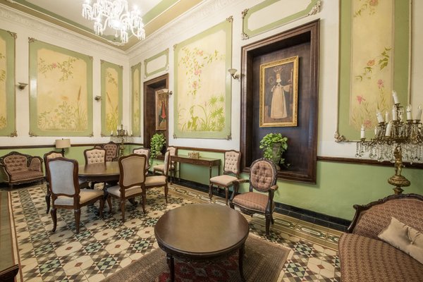 Casa Pedro Loza by null