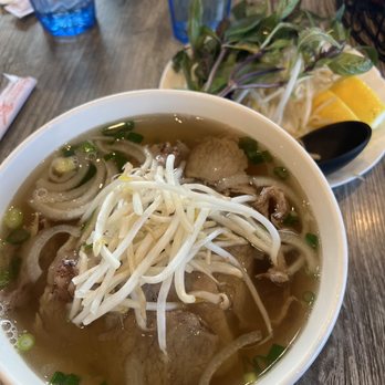 Oasis Vietnamese Cuisine - 7A. Brisket noodle soup - Vietnamese Near Me - Pacifica, California Oasis Vietnamese Cuisine - 7A. Brisket noodle soup - Vietnamese Near Me - Pacifica, California