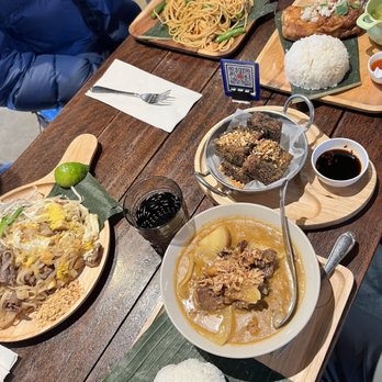 KIN THAI STREET EATERY - Updated June 2024 - 1233 Photos & 473 Reviews ...