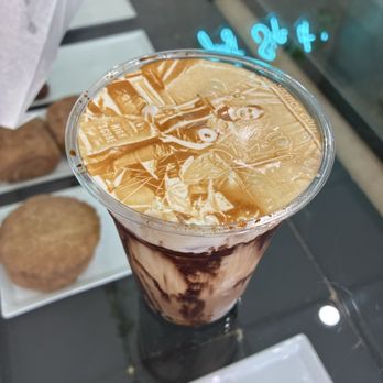 Daily Drip Coffee - Coffee & Tea Near Me - Lynwood, California Daily Drip Coffee - Coffee & Tea Near Me - Lynwood, California