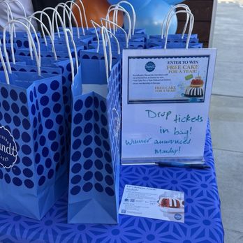 Nothing Bundt Cakes - 7th anniversary giveaway - Bakeries Near Me - Carlsbad, California Nothing Bundt Cakes - 7th anniversary giveaway - Bakeries Near Me - Carlsbad, California