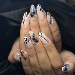 Golden File Nail Spa