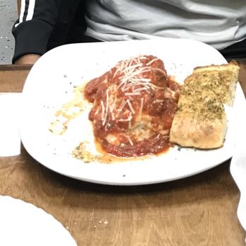 Royal Pizza - Homemade Meat Lasagna - Chicken Wings Near Me - San Antonio, Texas