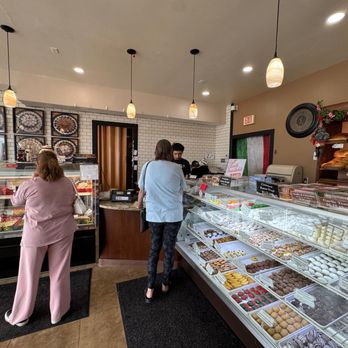 Scordato Bakery Inc - Bakeries Near Me - Milwaukee, Wisconsin Scordato Bakery Inc - Bakeries Near Me - Milwaukee, Wisconsin