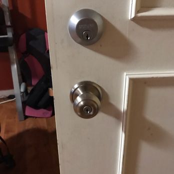 XPRESS Locksmith - My front door lock rekeyed. - Keys & Locksmiths Near Me - Campbell, California XPRESS Locksmith - My front door lock rekeyed. - Keys & Locksmiths Near Me - Campbell, California