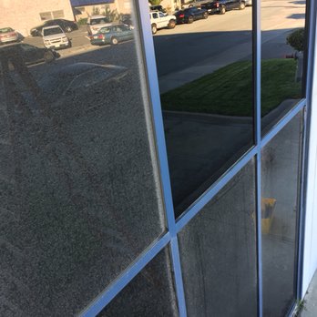 Squeegee play - Window Washing Near Me Squeegee play - Window Washing Near Me