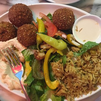 Ya Hala - Special entree with Falafal and rice - Middle Eastern Near Me - London, XGL