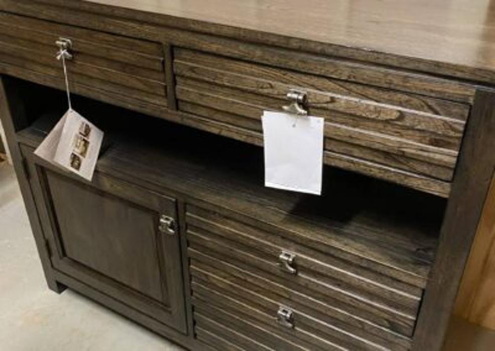 FALLON’S FURNITURE MANCHESTER Updated October 2024 13 Photos