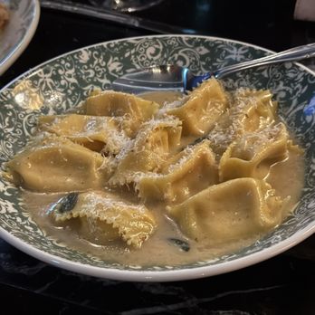 Nero - Wine Bars Near Me - Edmonton, Alberta