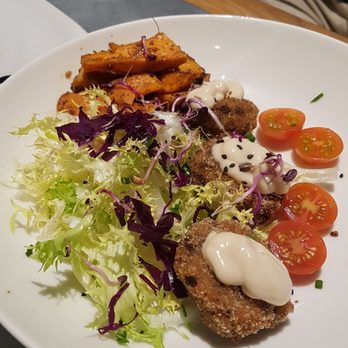Teresa Carles - Japanese mini burgers - Vegetarian Near Me - Barcelona, B Teresa Carles - Japanese mini burgers - Vegetarian Near Me - Barcelona, B