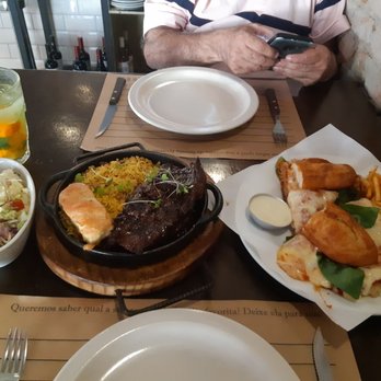 Hospedaria - Comida maravilhosa e os sanduíches são incríveis,ainda mais o a parmegiana (real experimentem ele) - Italian Near Me - São Paulo, SP Hospedaria - Comida maravilhosa e os sanduíches são incríveis,ainda mais o a parmegiana (real experimentem ele) - Italian Near Me - São Paulo, SP
