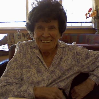 Coco's Bakery Restaurant - Oooh yeah...you're right mom.  The place isn't empty...You're here with me - American Near Me - Rancho Cucamonga, California