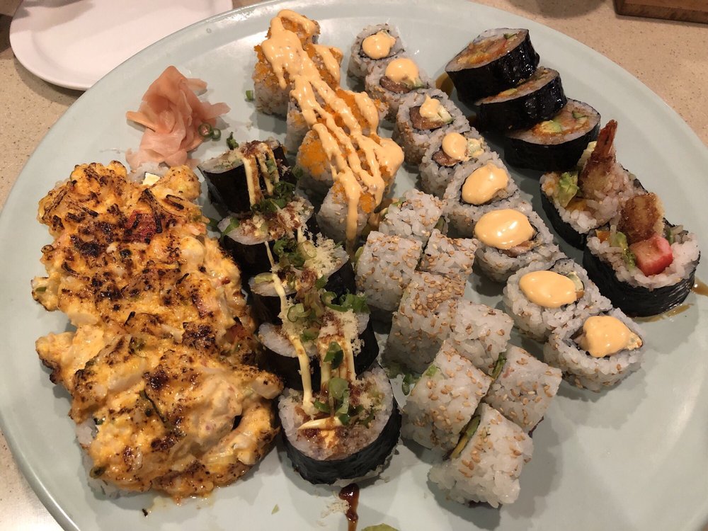Sagano Japanese Bistro, Flint Roadtrippers