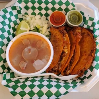 Tacos El Tapatio - Birria tacos - Food Trucks Near Me - Abilene, Texas
