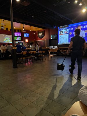 Buffalo Wild Wings by null