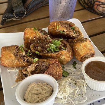 Sunshine Grill - Jerk Chicken egg rolls - New American Near Me - Grand Cayman, Virgin Islands Sunshine Grill - Jerk Chicken egg rolls - New American Near Me - Grand Cayman, Virgin Islands