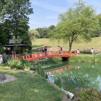 Schnormeier Gardens - Botanical Gardens Near Me - Gambier, Ohio