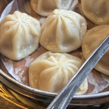 Szechuan Garden - Shanghai steamed buns (xiao long bao) - Szechuan Near Me - Concord, California Szechuan Garden - Shanghai steamed buns (xiao long bao) - Szechuan Near Me - Concord, California