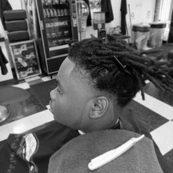Mr.Clipper's Barber Shop