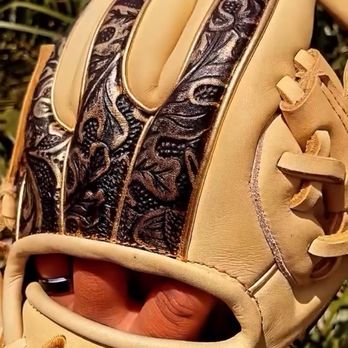 Chalio Sporting Goods - Customized tan and gold infield glove - Sporting Goods Near Me - Los Angeles, California