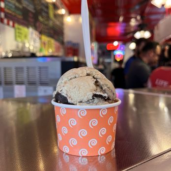 Emma's Lp Creamery - Ice Cream & Frozen Yogurt Near Me - Lake Placid, New York Emma's Lp Creamery - Ice Cream & Frozen Yogurt Near Me - Lake Placid, New York