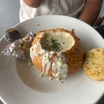 Oceanside Broiler - Calm cower 5/5 - Seafood Near Me - Oceanside, California