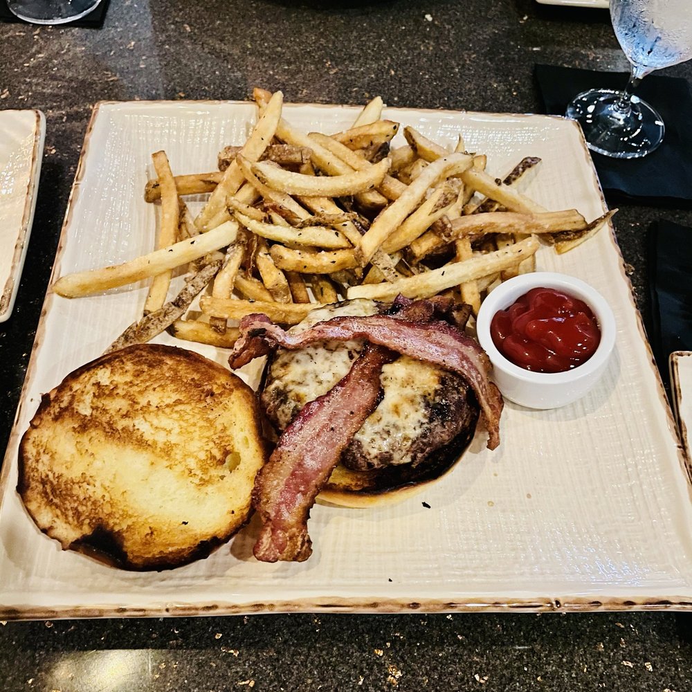 SURV Restaurant - The Burger - Wine Bars Near Me - Easton, Pennsylvania