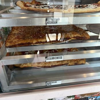 Pizzanista! San Marino - Pizza Near Me - San Marino, California