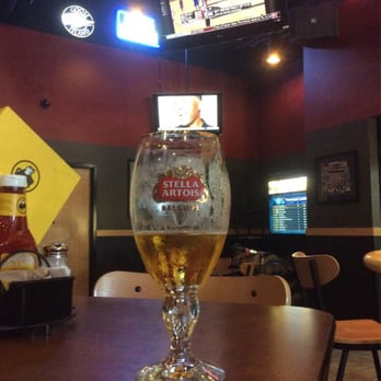 Buffalo Wild Wings - My go to beer go game day! - Chicken Wings Near Me - Austin, Texas
