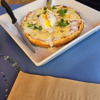 Iconik Coffee Roasters, Lupe - Croque  madam waffle - Coffee Roasteries Near Me - Santa Fe, New Mexico